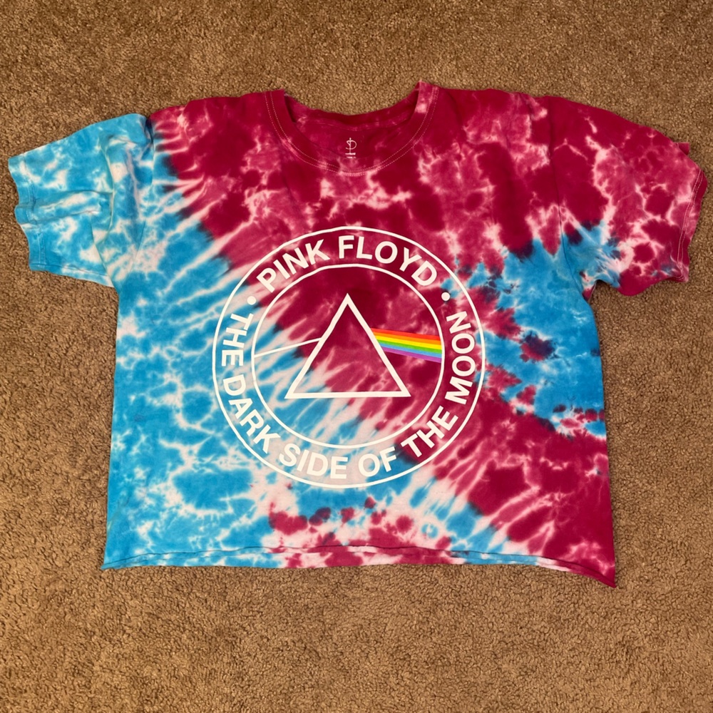 Y2K vintage Pink Floyd Dark Side of the Moon tie-dye crop top